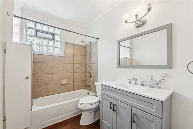 Building Photo - 4106 Garden Way