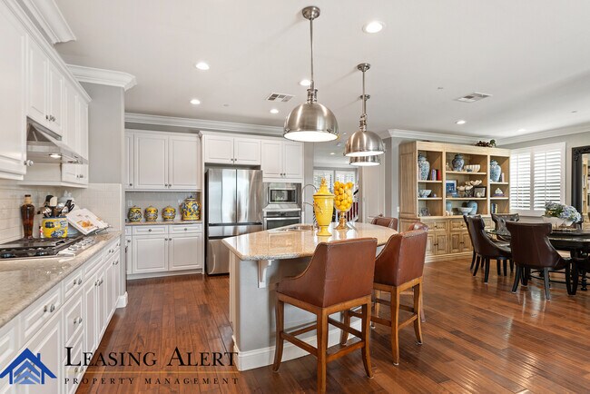 Building Photo - 28852 N Iron Village Dr