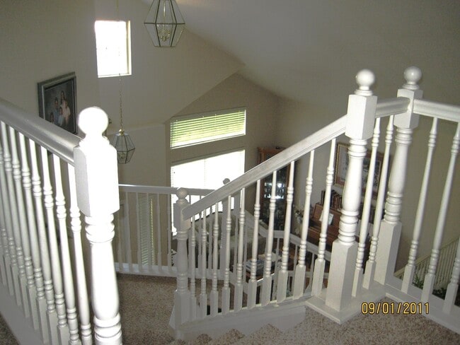Building Photo - SAN MICHELE DRIVE - BEAUTIFUL LARGE HOME
