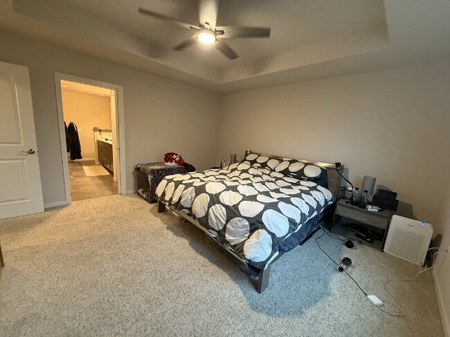 Building Photo - 2865 Endive Dr