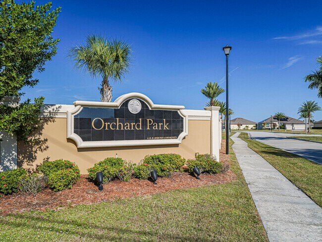 Building Photo - 5513 1st Sq