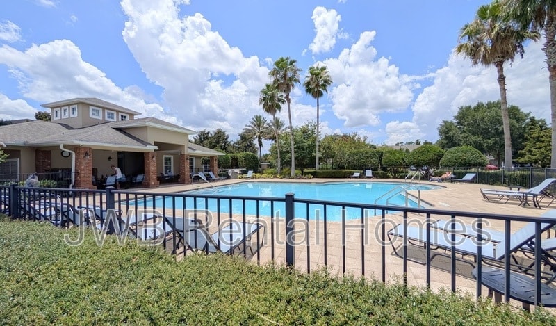 Building Photo - 8090 Summer Cove Ct