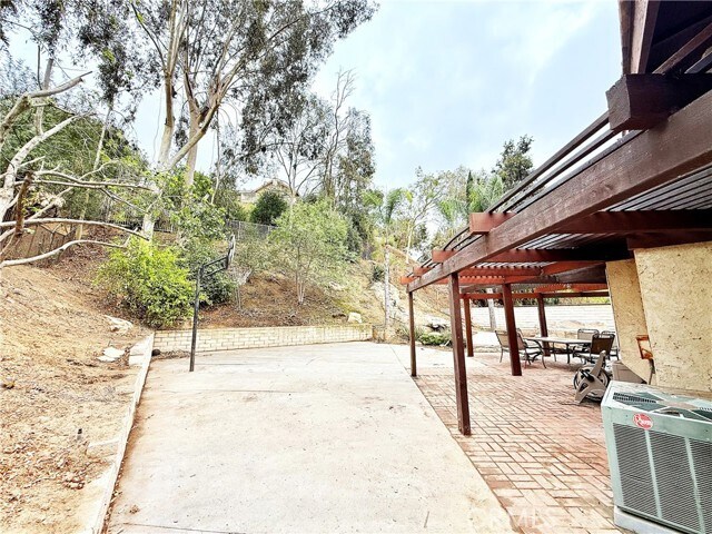 Building Photo - 23860 Enriquez Dr