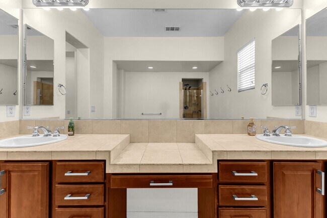 Building Photo - 86136 Rancho Santana Dr