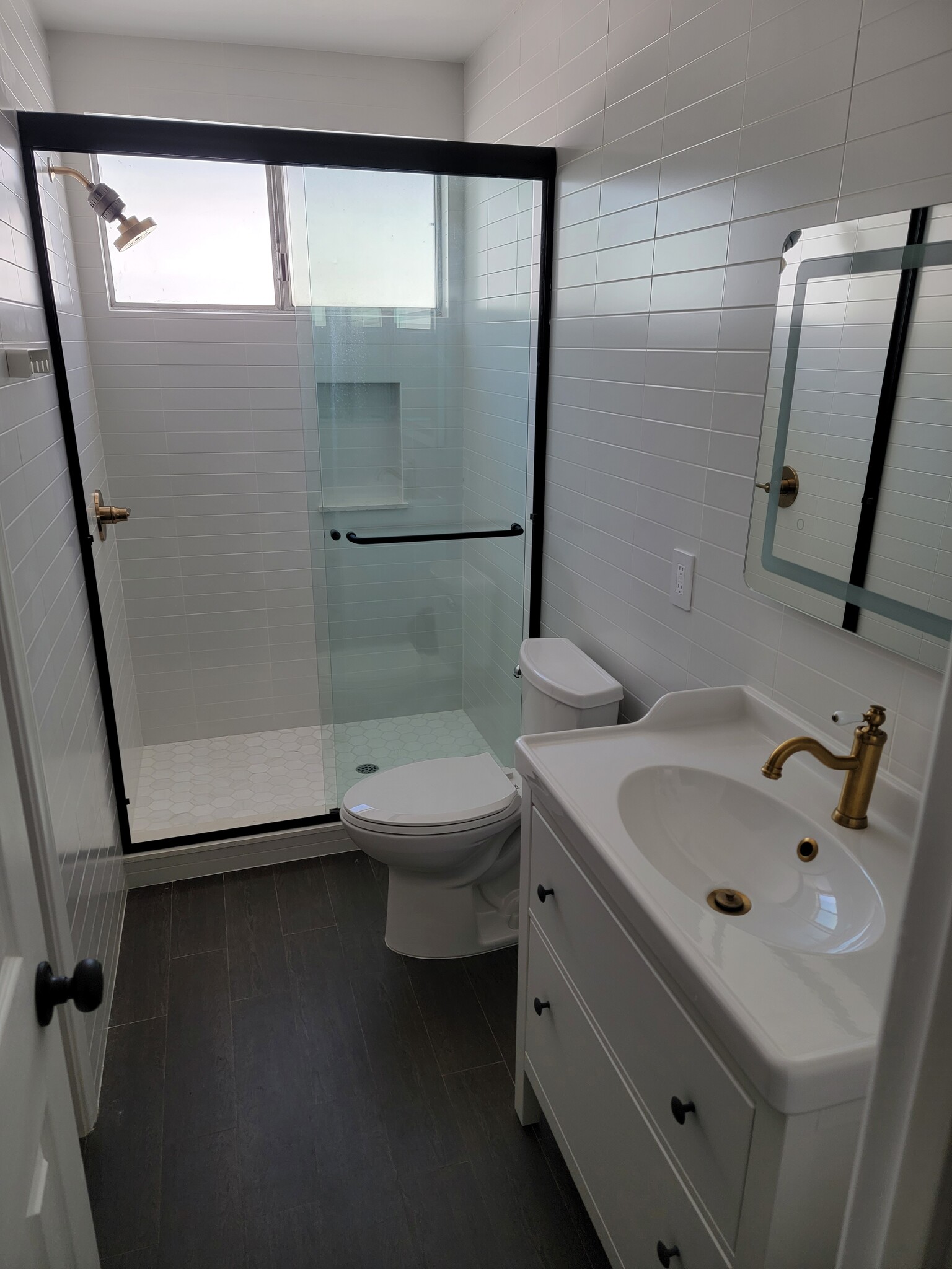 Bathroom 1 - 922 16th St