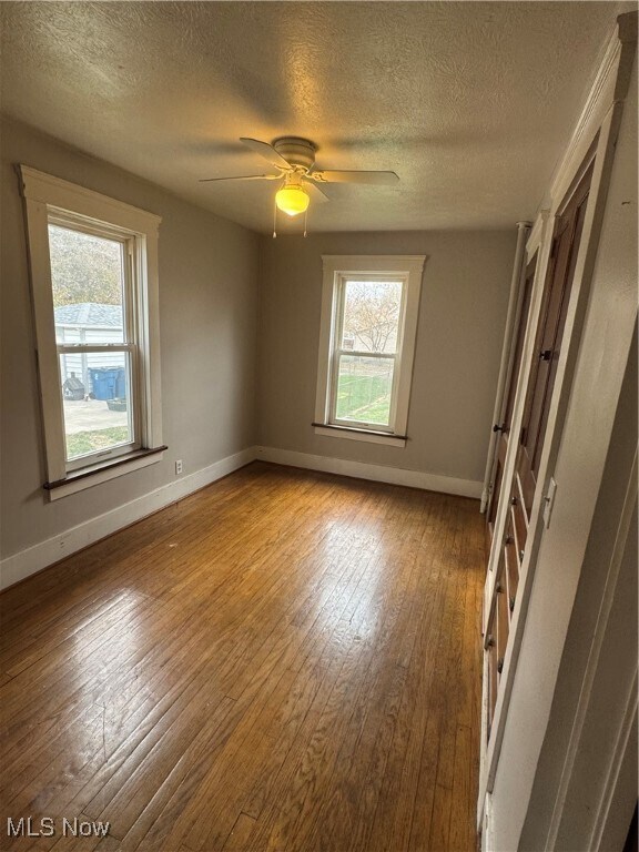 Building Photo - 1029 W 10th St