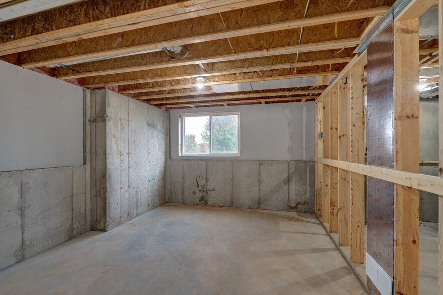 Building Photo - 113 Prairie Heights Dr