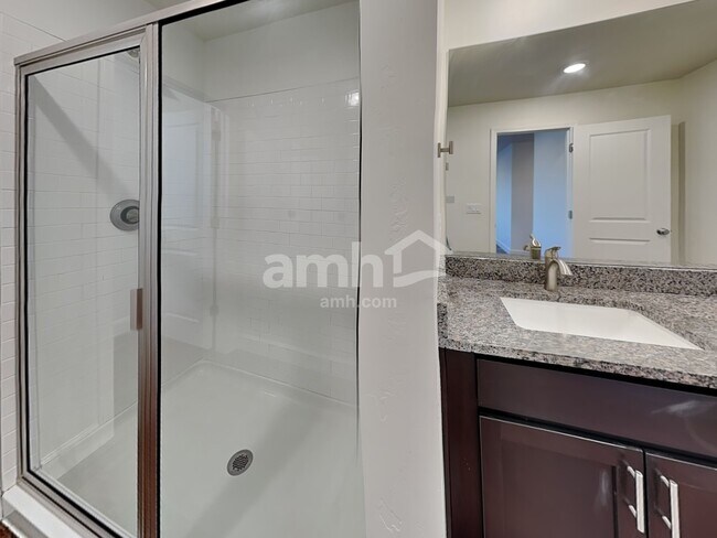 Building Photo - 5924 Verdigris Dr