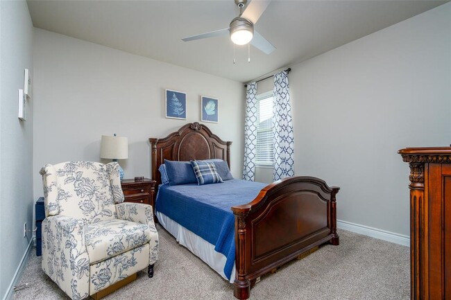 Building Photo - 31403 Raleigh Creek Dr