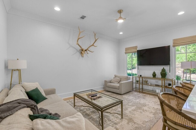 Building Photo - Luxury Townhome Living in Moores Mill — Style, Comfort & Prime Auburn Convenience