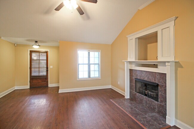 Building Photo - 810 Windlass Cove