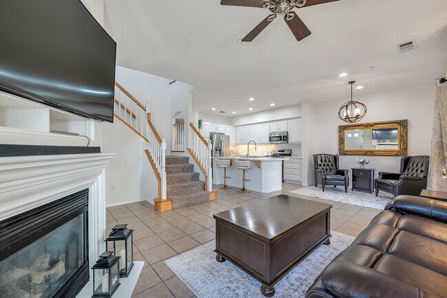 Building Photo - 2641 Night Jasmine Dr