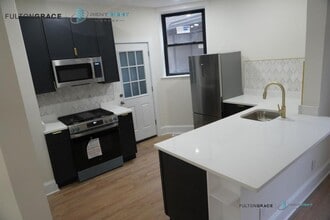 Building Photo - 4 bedroom in Chicago IL 60625