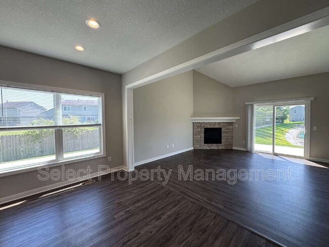 Building Photo - 5422 Copper Horse Trl