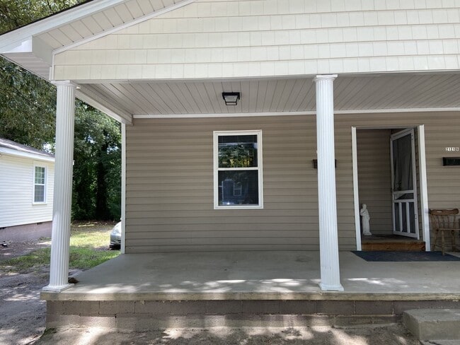 Primary Photo - 1 Bedroom, 1 Bathroom Apartment in Greensb...