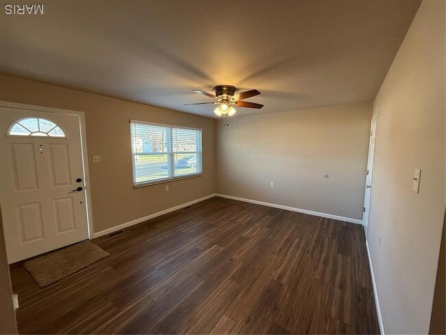 Building Photo - 3335 Ipswich Ln