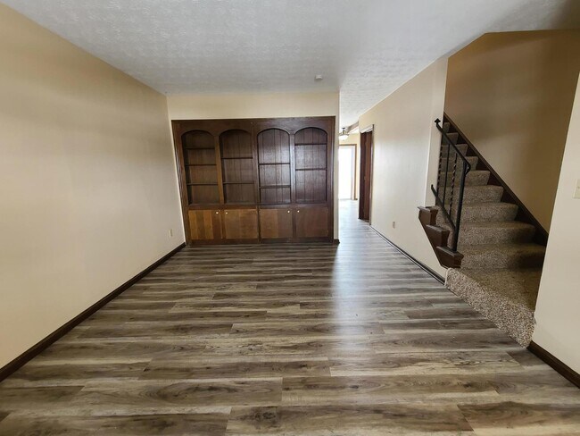 Building Photo - 1488 Bradshire Dr