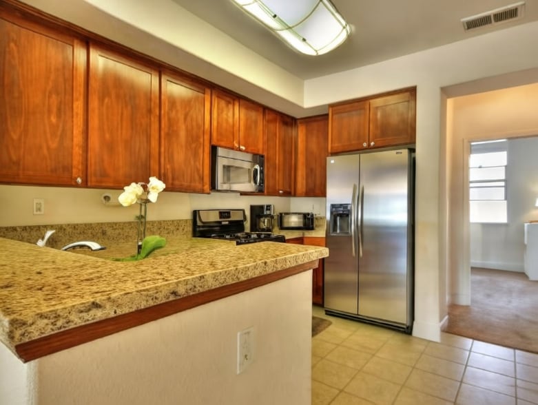 Building Photo - 6115 Old Quarry Loop