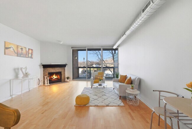 Building Photo - 1228 Emerson St