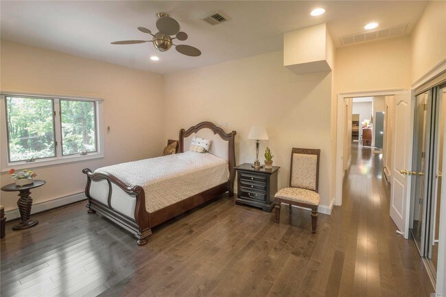 Building Photo - 38 Valley Rd