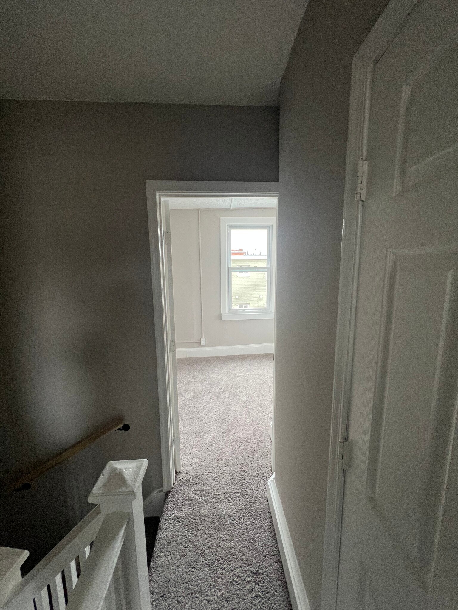 Building Photo - 45 Todd Pl NE