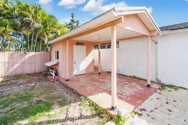 Building Photo - 19721 SW 122nd Pl