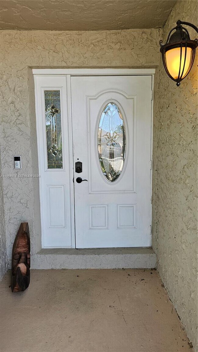 Building Photo - 6731 NW 26th Way