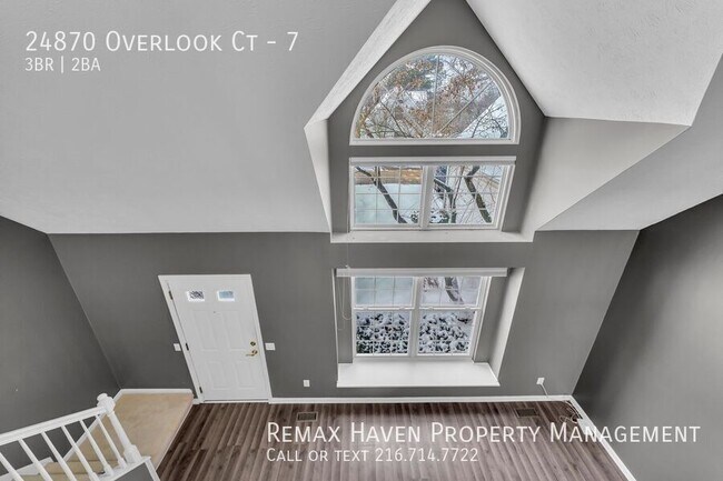 Building Photo - 24870 Overlook Ct