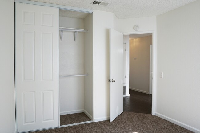 Building Photo - 80675 Harvard Ct