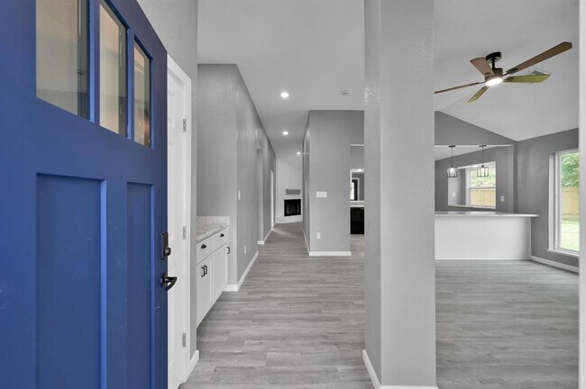 Building Photo - 22603 Pebworth Pl