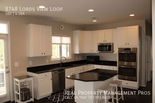 Building Photo - 8748 Lords View Loop