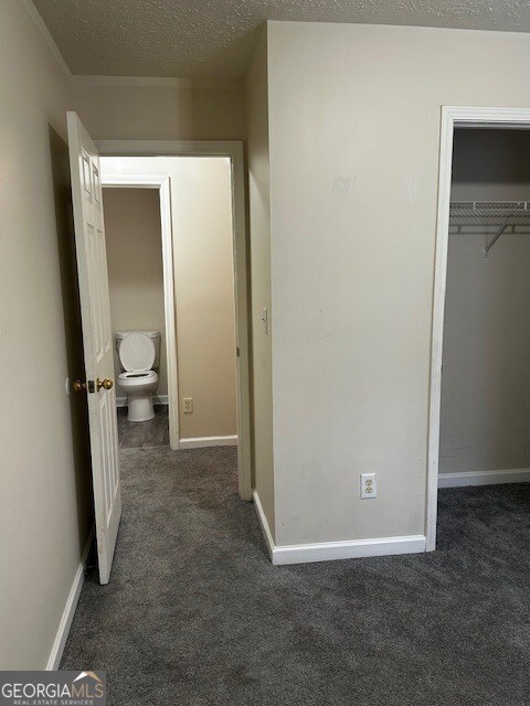 Building Photo - 5675 Hampton Ct