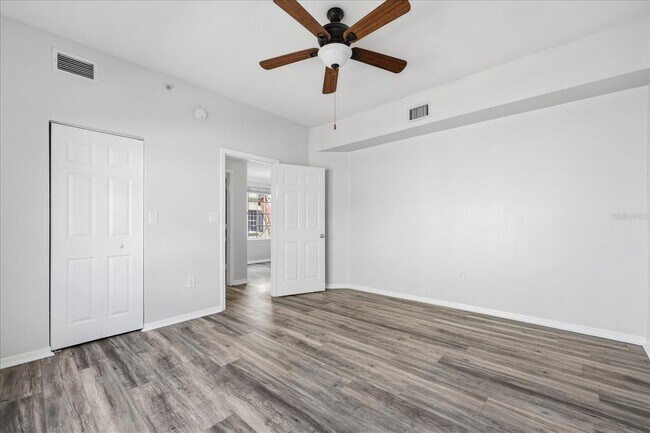 Building Photo - 5202 Hampton Beach Pl