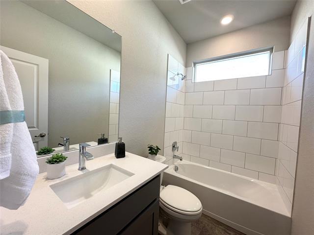 Building Photo - 14405 Pavo Dr