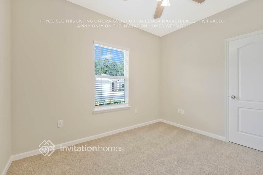 Building Photo - 240 Stone Arbor Ln