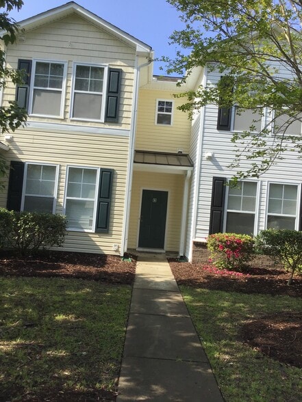 front of unit - 306 Kiskadee Loop