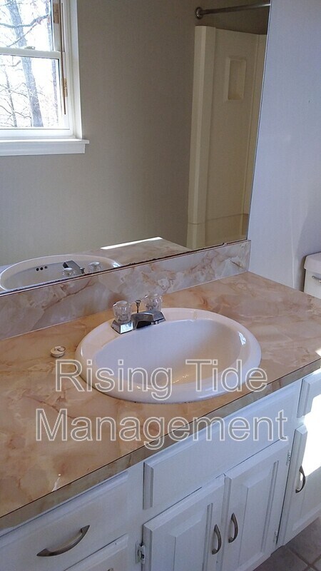 Building Photo - 3211 Churchview Way