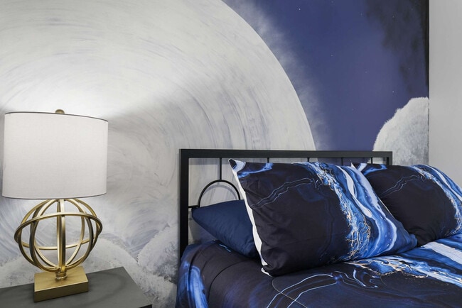 Building Photo - 126 Petrarch Trail