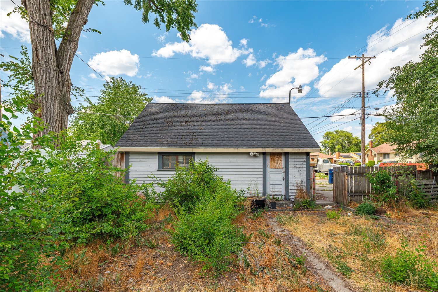 Building Photo - 2431 N Atlantic St