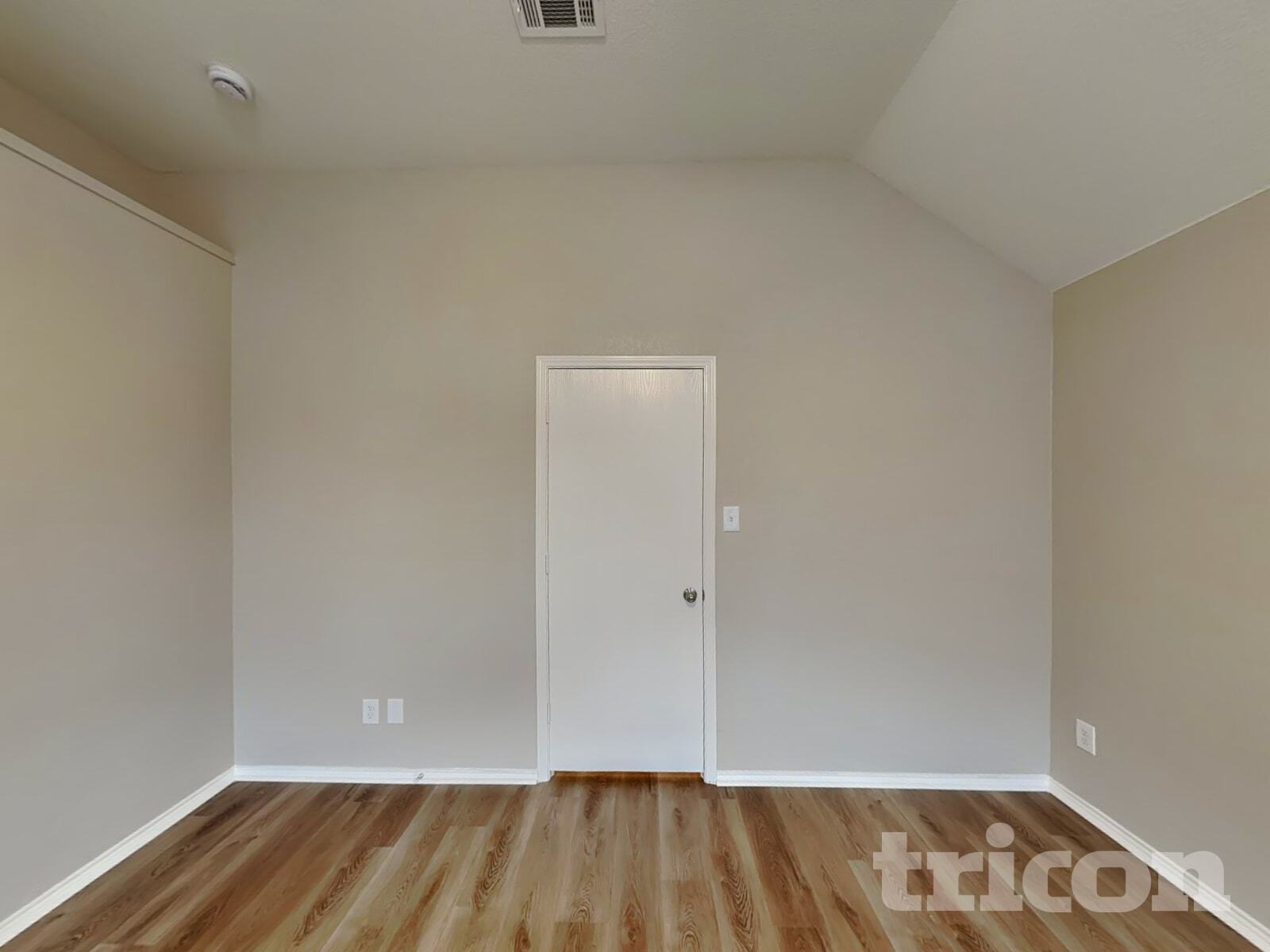 Building Photo - 5401 Creek Hill Ln