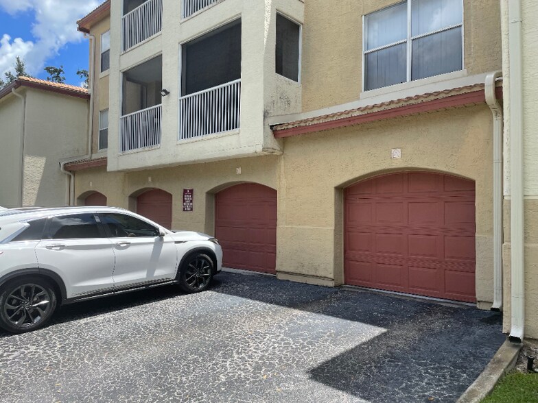 Building Photo - 826 Camargo Way