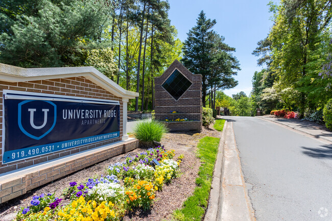 Building Photo - University Ridge Apartments