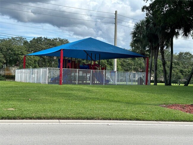 Building Photo - 15875 SW 3rd St