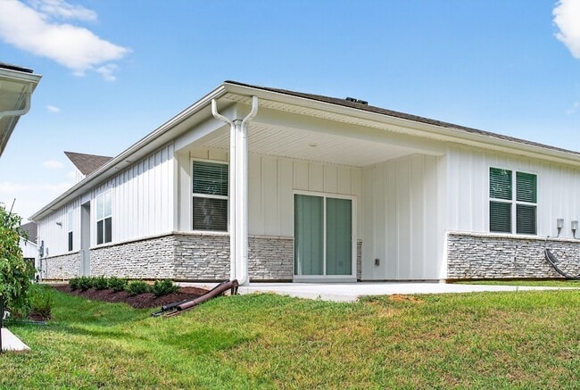 Building Photo - 2049 Holmesburg Private Cir