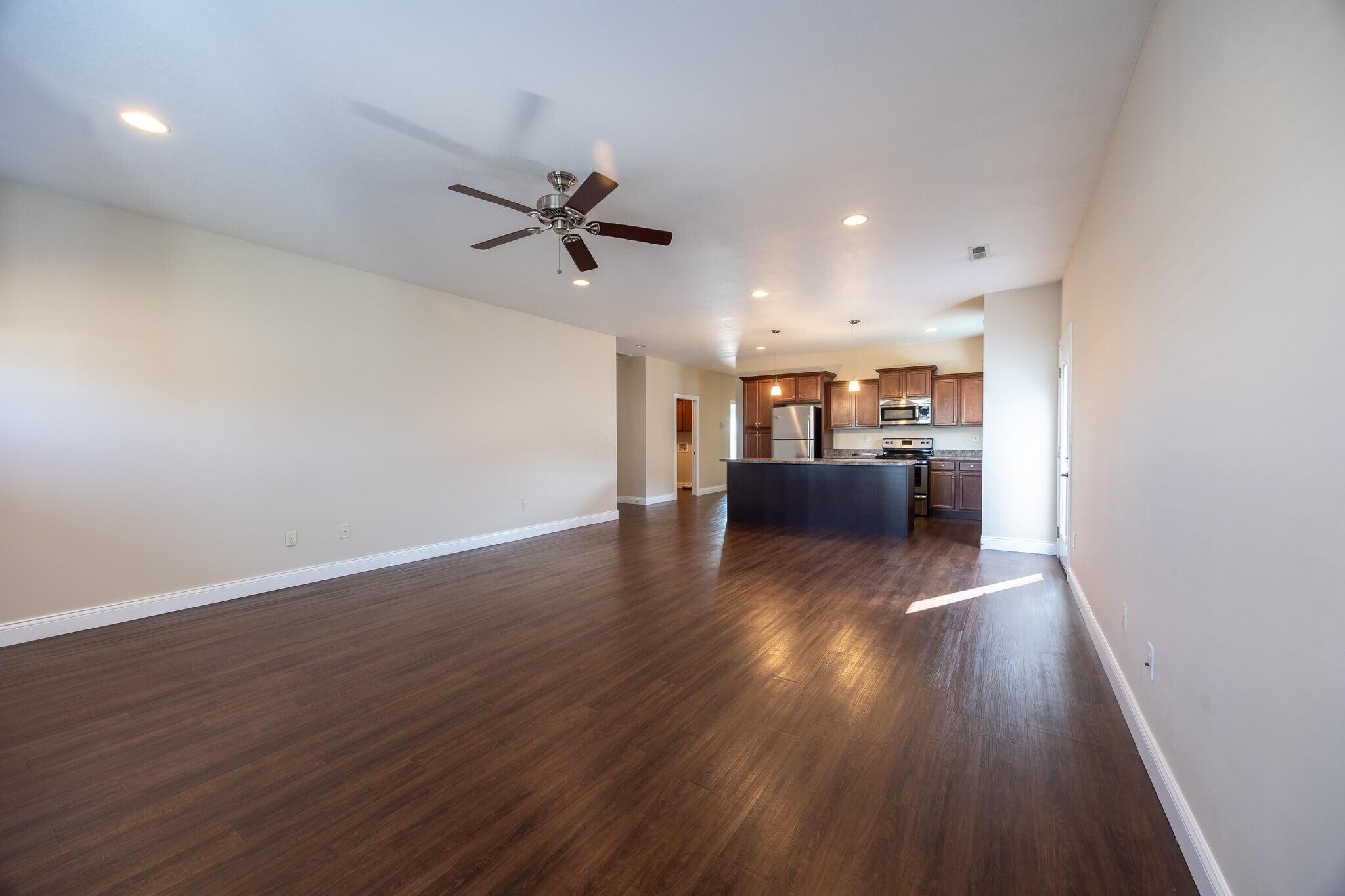 Building Photo - 4463 Downey St