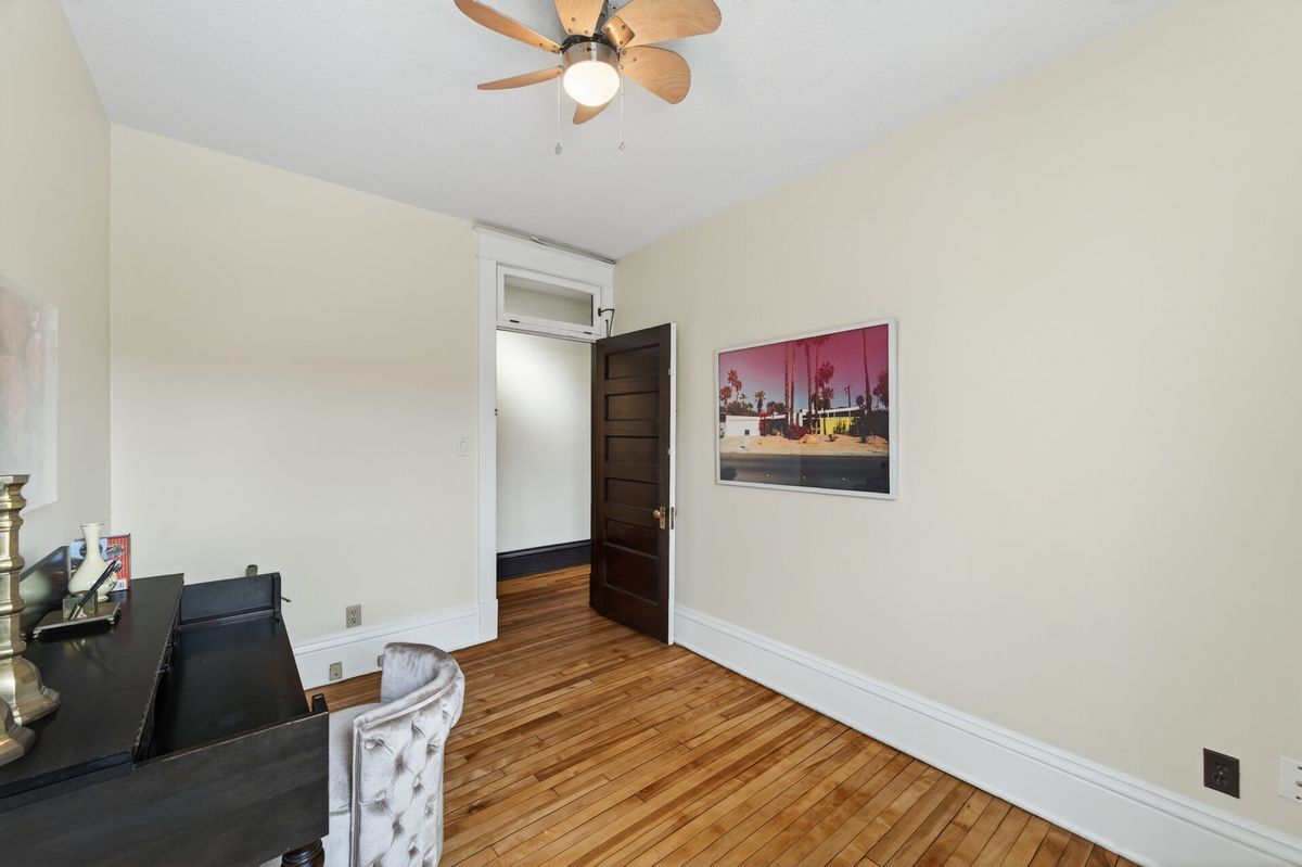 Building Photo - 722 Grand Ave