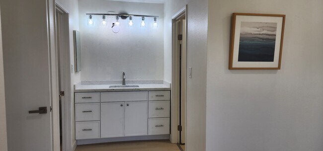 Building Photo - 2255 Cahuilla St