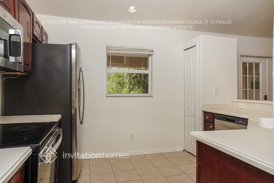 Building Photo - 7699 Mclues Ave