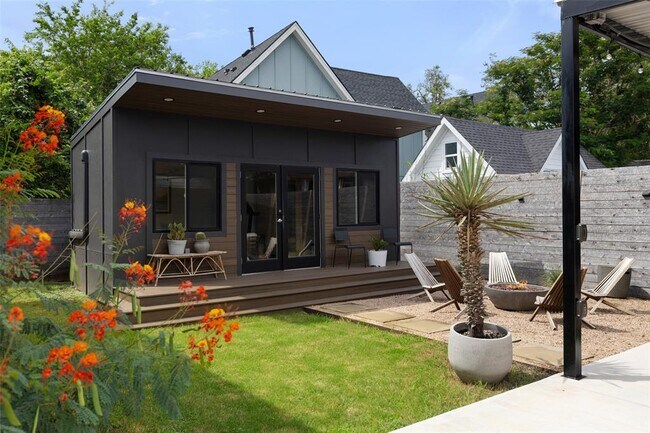 Building Photo - 4703 Delores Ave