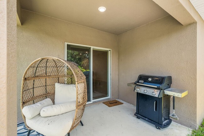 Building Photo - 471 Midvale Terrace
